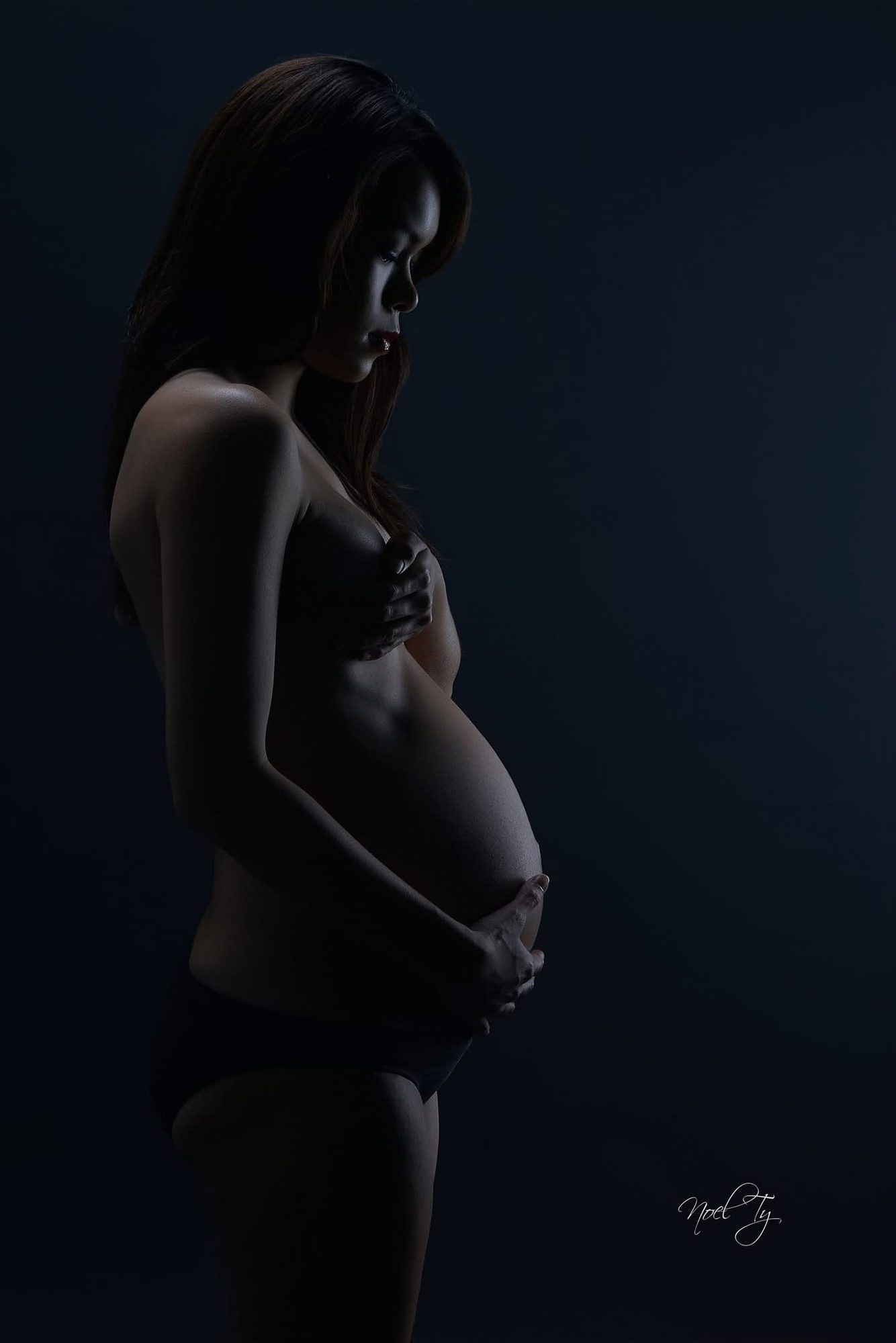 Silhouette — Maternity photography at Create N Capture
